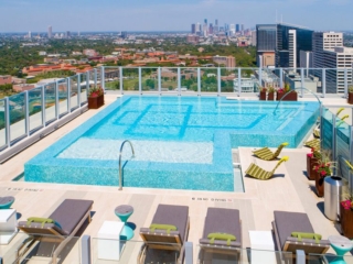 Latitude-Rooftop-Pool Latitude-Rooftop-Pool