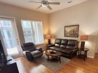 206-ELN Living Room