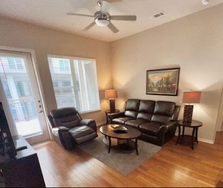 206-ELN Living Room