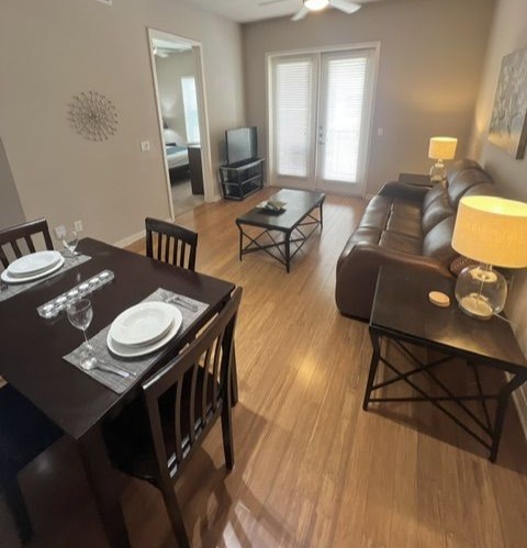 304-ELN Living Room 2